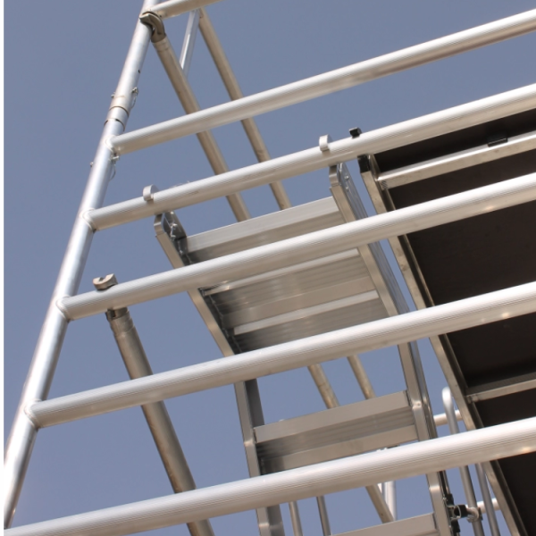 Schela turn din aluminiu ProTOWER Hmax de la 7 m la 13 m (1)