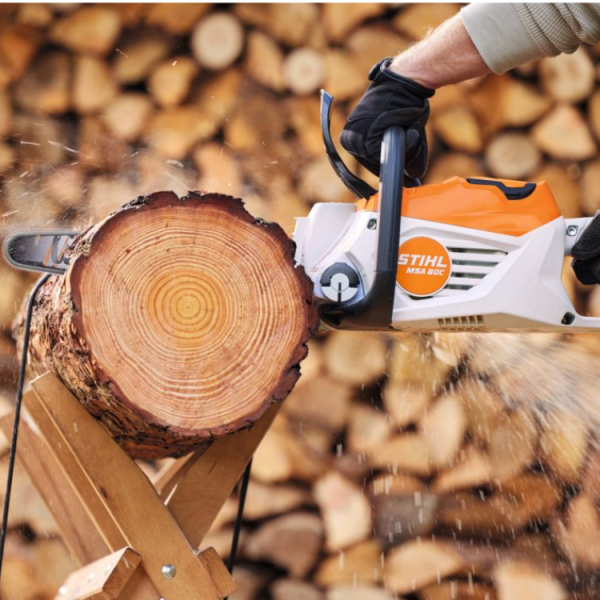 Motoferastrau electric cu acumulator si incarcator STIHL MSA 80 - imagine 6