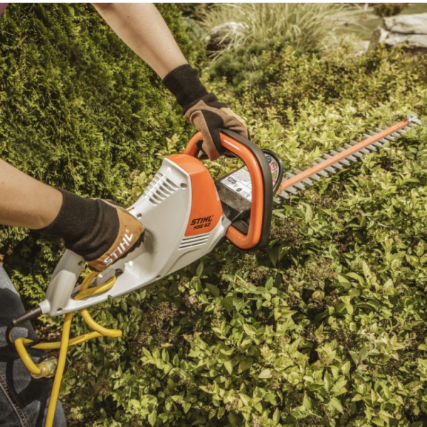 Foarfeca electrica gard viu 50 cm STIHL HSE 52