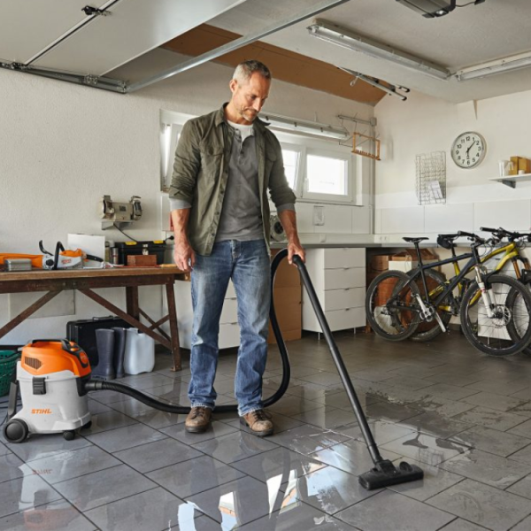 Pachet Aspirator electric STIHL SE 62 E + SE 33